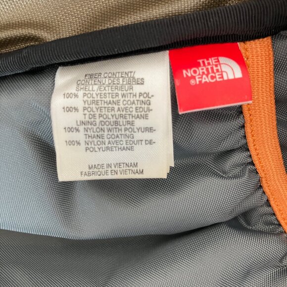 The North Face Wasatch Backpack Green/Grey Daypack Hiking Laptop - Picture 12 of 16